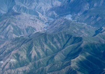 Alturas de Chixoy. Jorge Lemus - Embalse de Hidroeléctrica Chixoy desde el aire; San Cristóbal, Alta Verapaz.