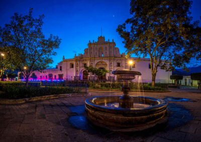 Brillo Colonial. José Hernández - La Antigua Guatemala, Sacatepéquez.