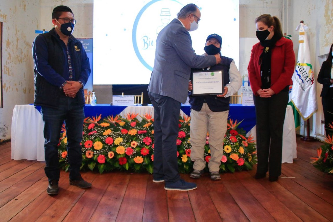 40 GUÍAS DE TURISMO DE SACATEPÉQUEZ OBTIENEN EL SELLO DE BIOSEGURIDAD TURÍSTICA DEL INGUAT